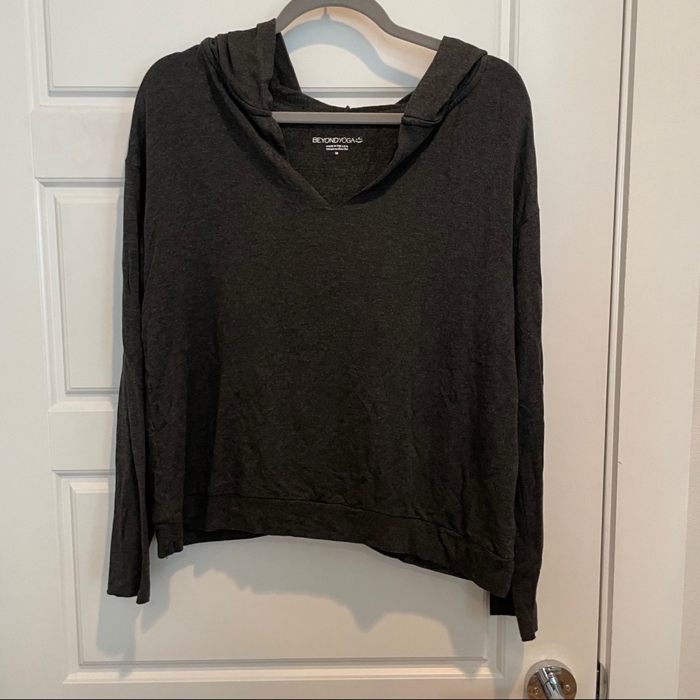 Beyond Yoga Hoodie Cross Back